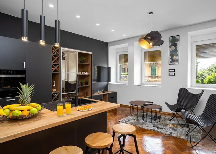 Atelier Apartments